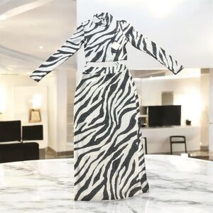 Elegant Zebra Pattern Long Sleeve Dress